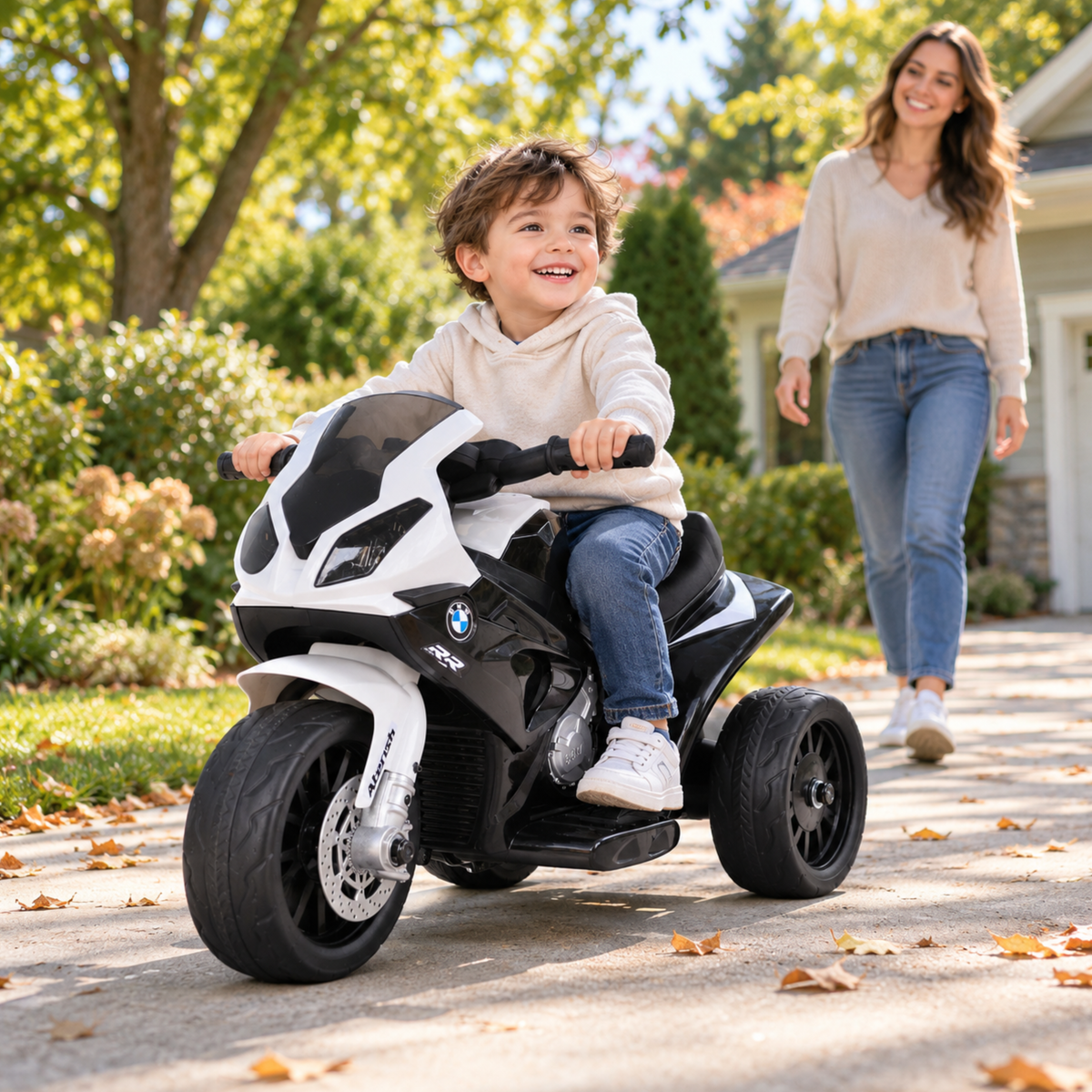 BMW S1000 RR - Kids' electric motorbike - Wheelyshop