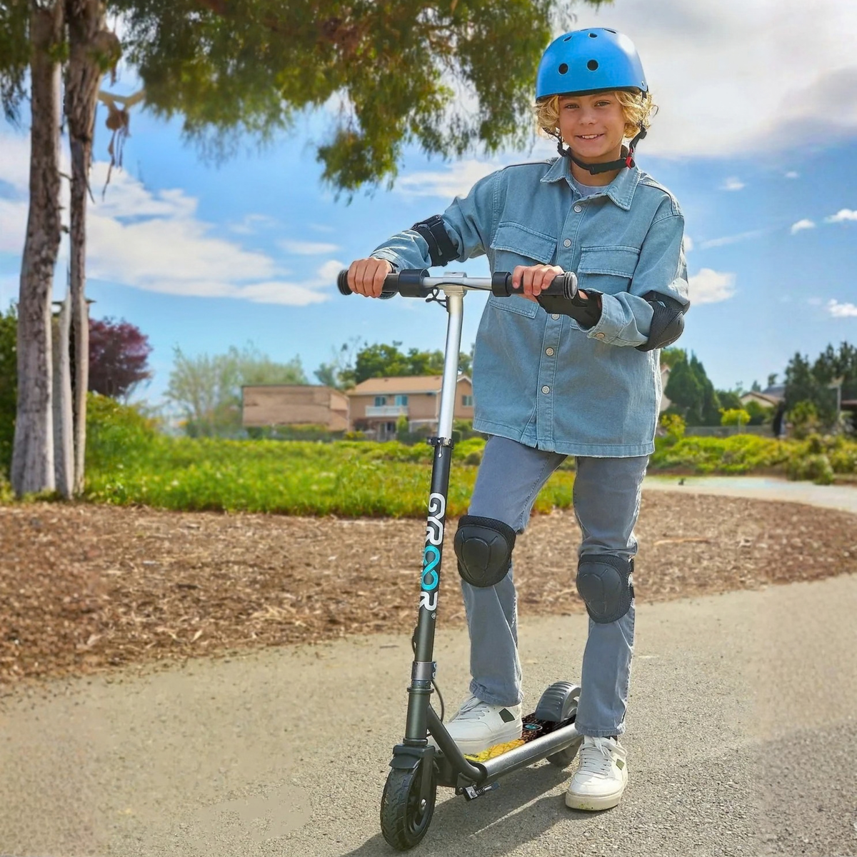 GYROOR H30 Max - Electric Scooter - Wheelyshop