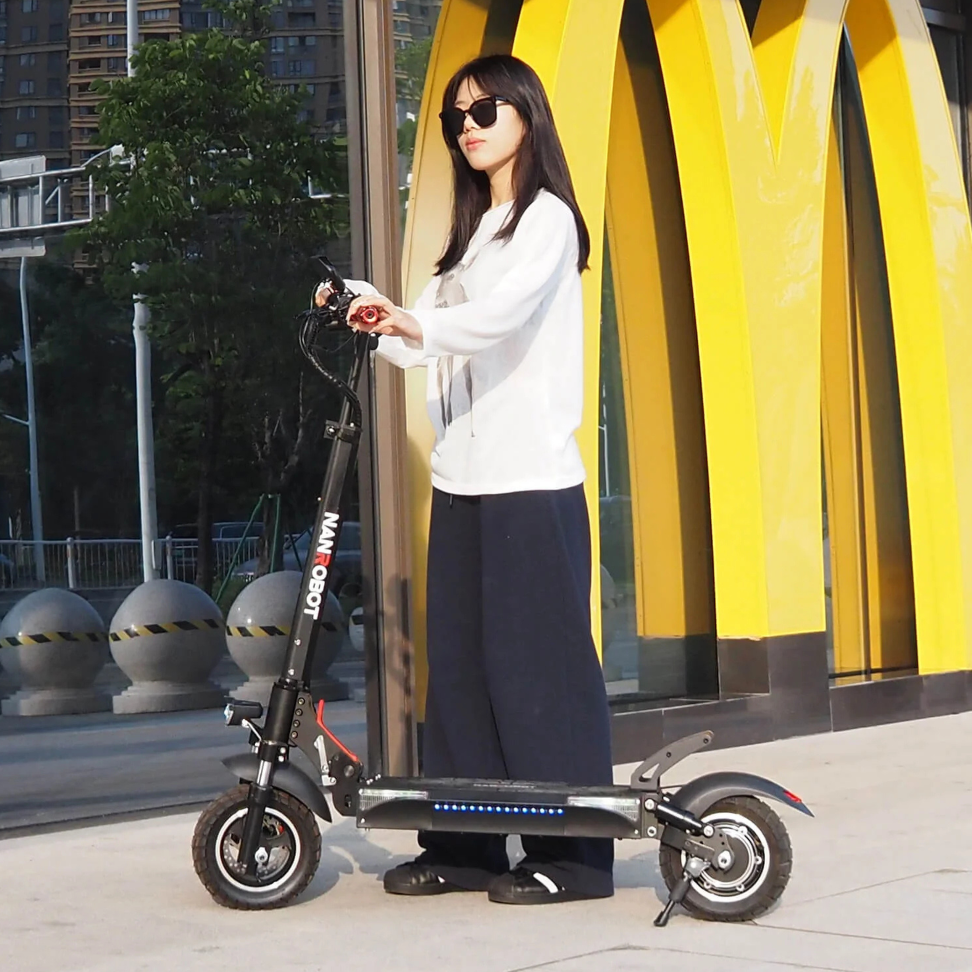 Nanrobot T1 - Electric scooter - Wheelyshop