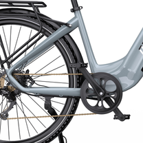 OneSport OT05 Max, close-up of grey frame, crank, chain and rear wheel with rear rack