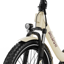 OneSport OT16 Pro, close-up of front fork, light, mudguard and chunky-tread front tyre