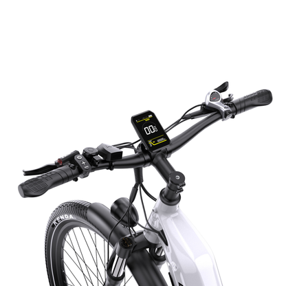 OneSport WT05 close-up of handlebar with display, button pad and gear shifter, seen from diagonally above