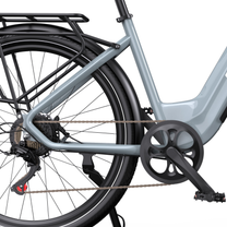 OneSport WT05, close-up of the rear frame, rear rack, chain, crank and pedal on the grey frame