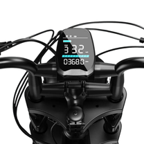 Close-up of the TST R002 Plus display in close-up