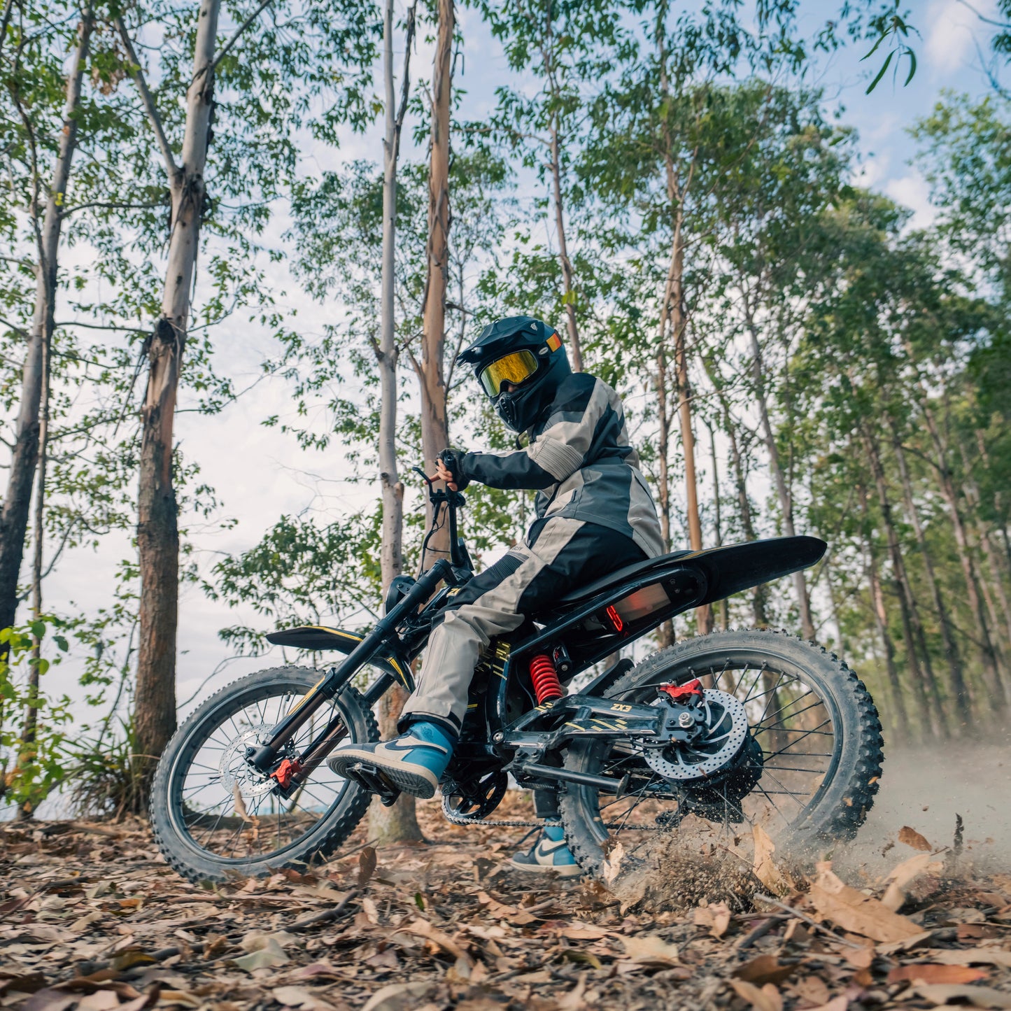 ZONVEER ZX3 - Electric bike - Wheelyshop
