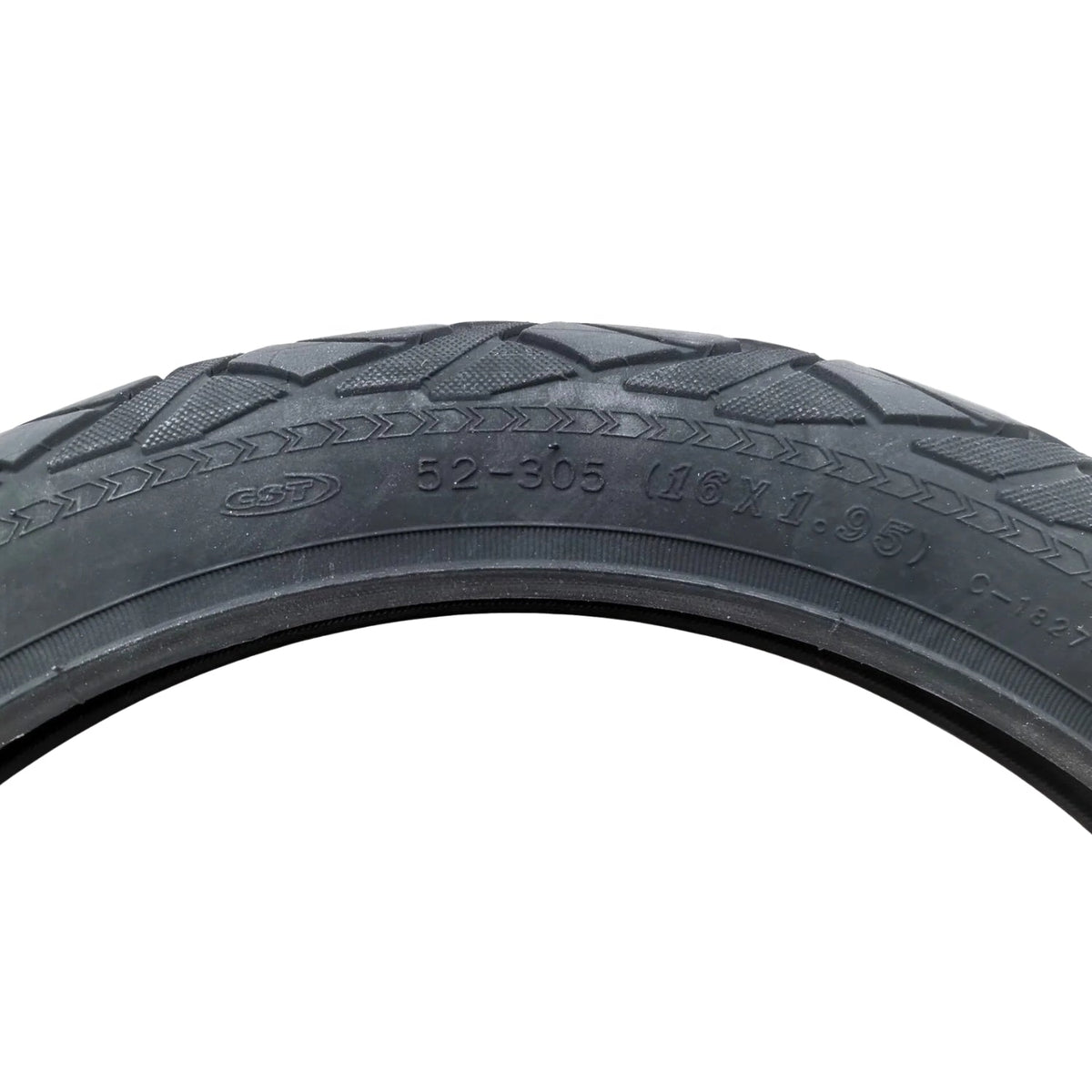 Surface texture of 16" pneumatic tyre for InMotion V8