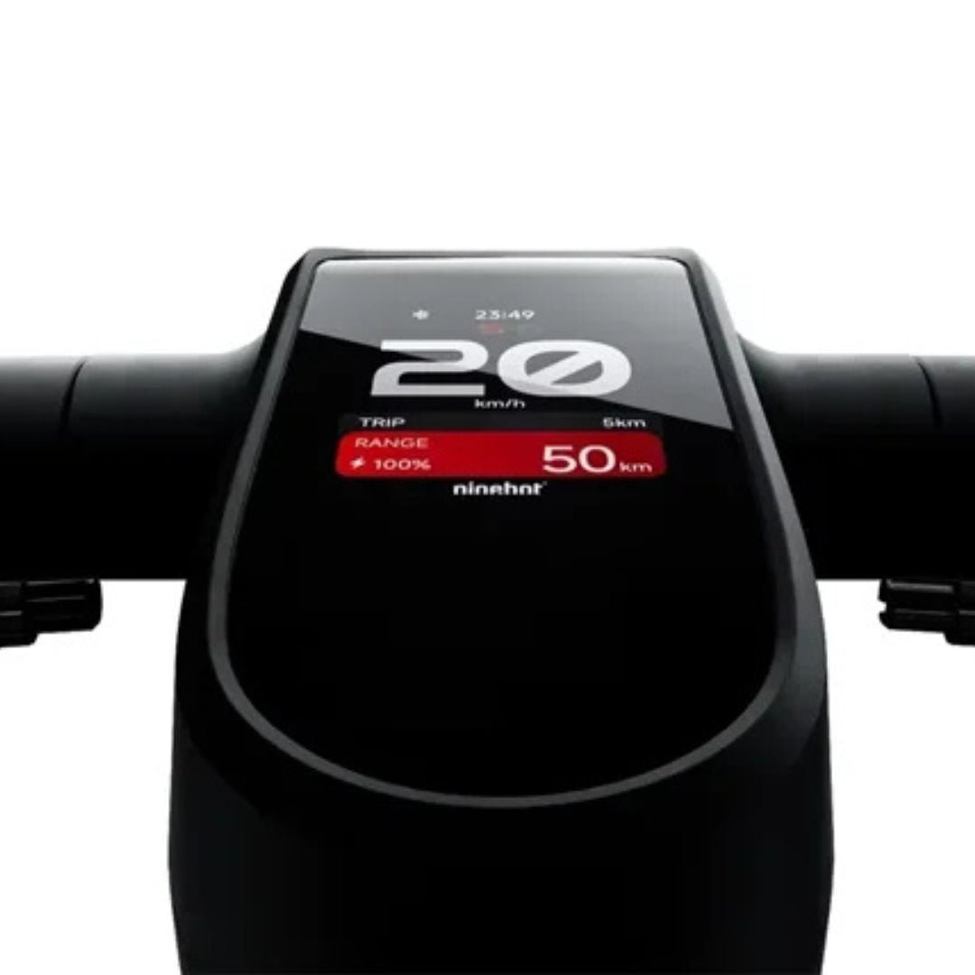 Close-up of display for Ninebot Max G3 on the electric scooter