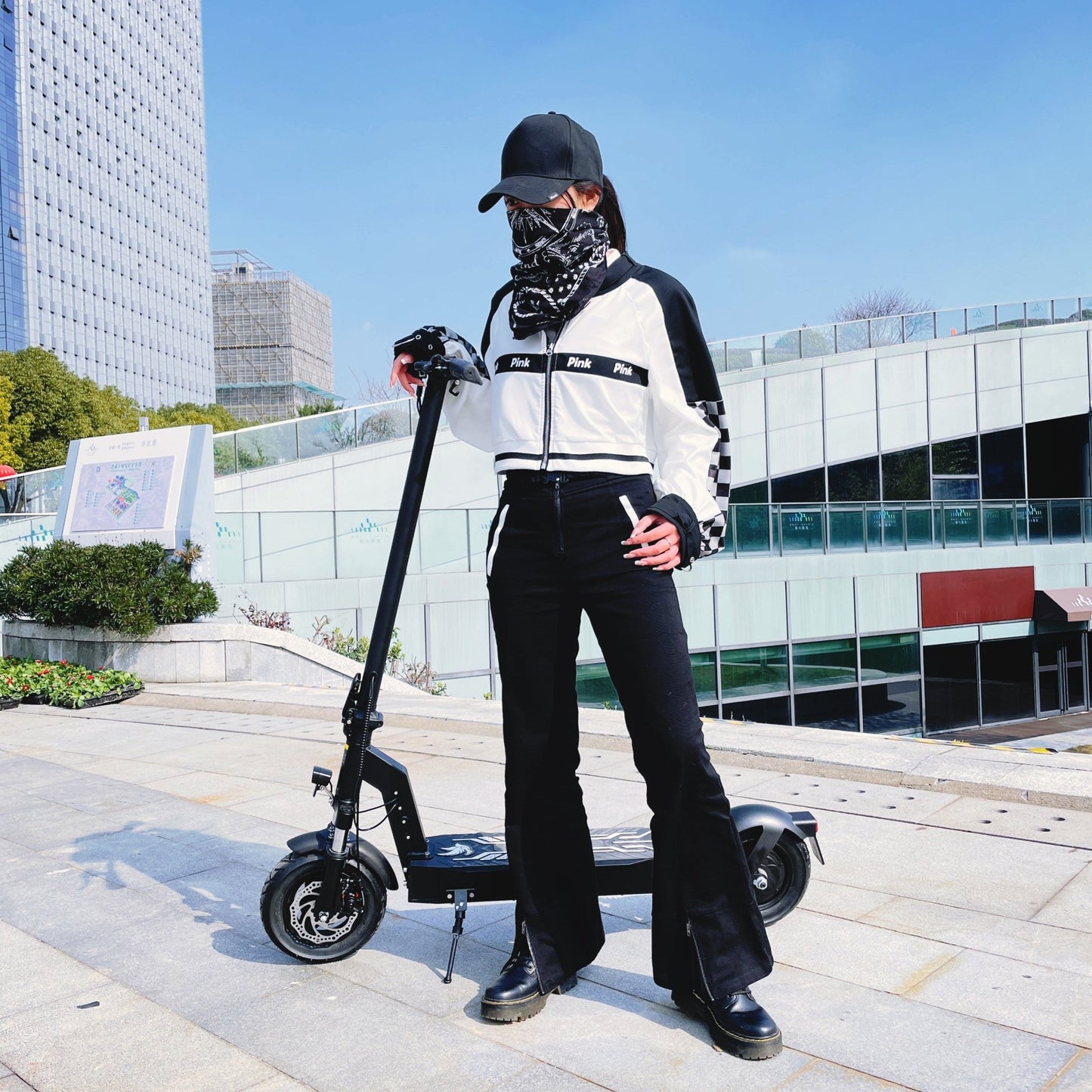 DriveTron DT08 (36V 10Ah) - Patinete eléctrico - Tienda de ruedas