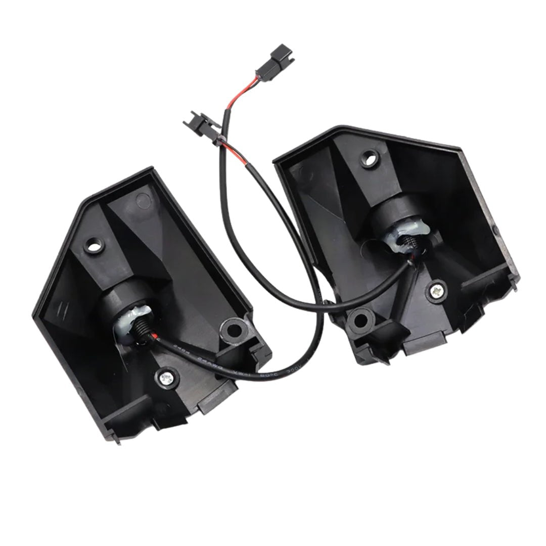 Front turn signals for KuKirin G2 Master, both parts from behind