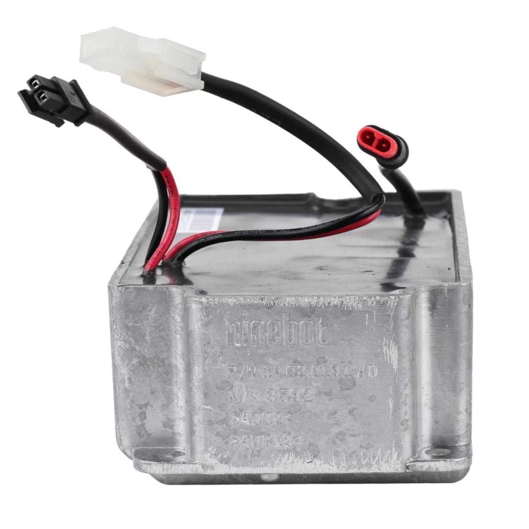 Inbyggd laddare Ninebot G2 - Reservdel - Wheelyshop