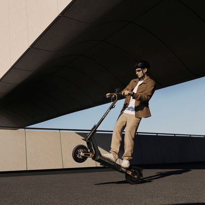 NAVEE ST5 Max - Electric scooter - Wheelyshop