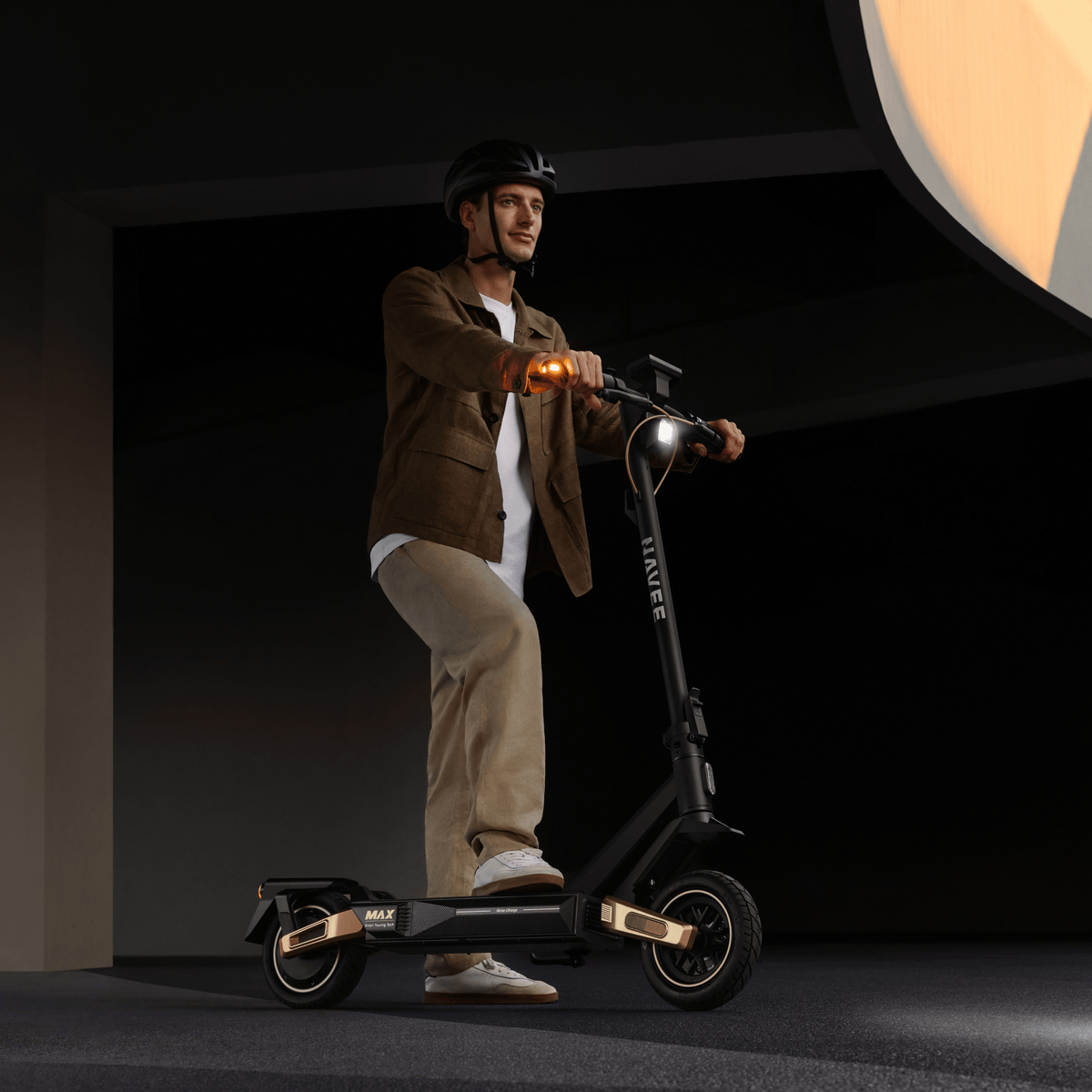 NAVEE ST5 Max - Electric scooter - Wheelyshop