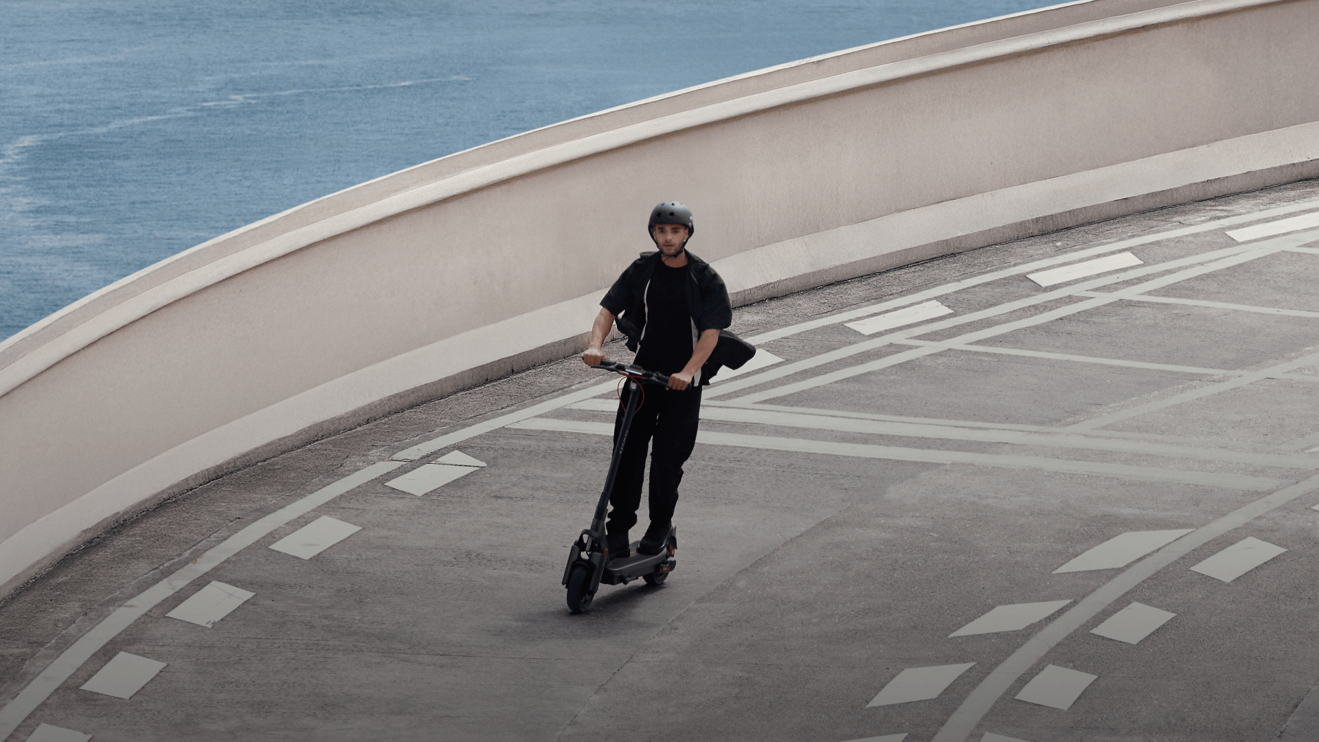 NINEBOT MAX G3 BY SEGWAY - Global version 45 km/h (PRE-BOOKING) - Electric scooter - Wheelyshop