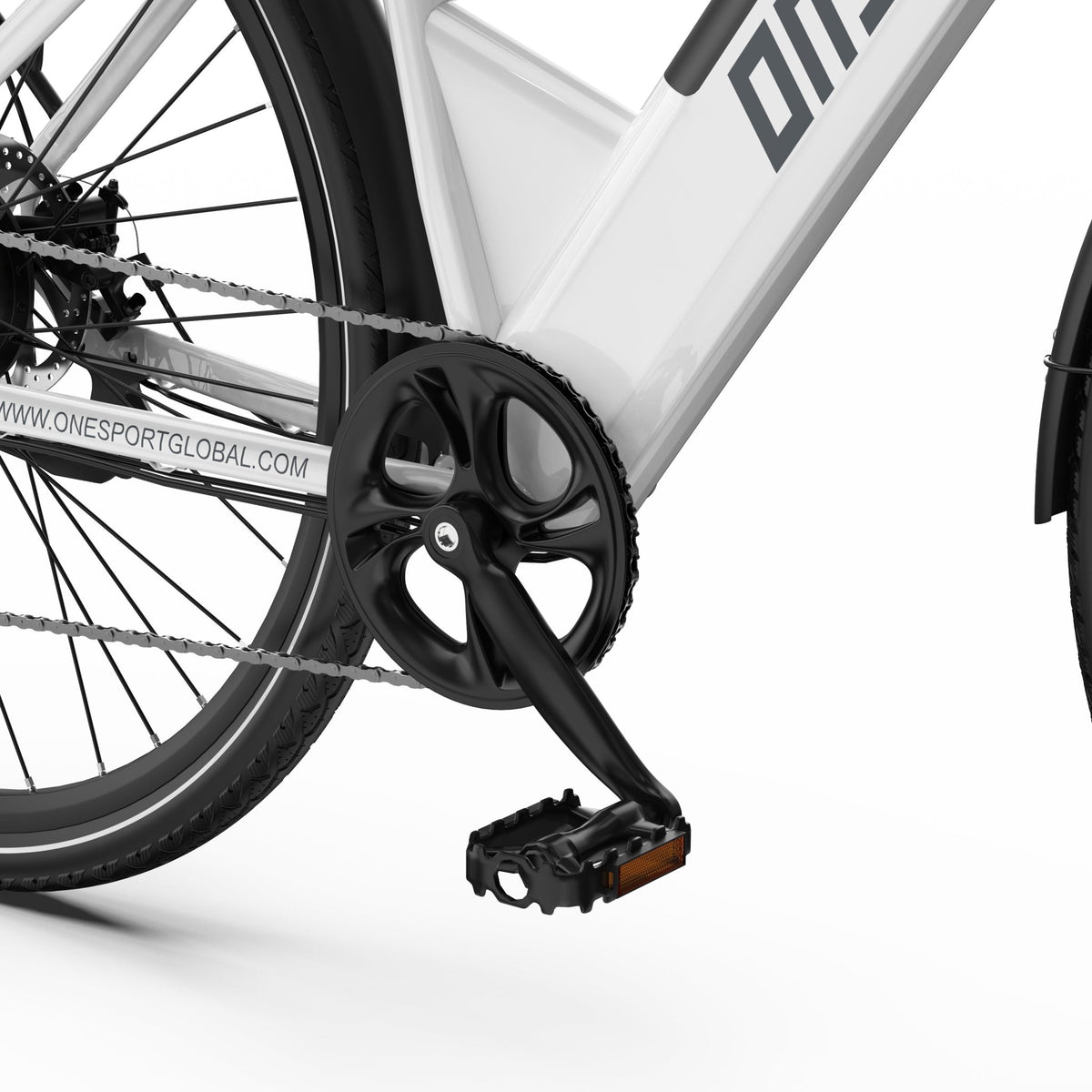 OneSport OT12 cranks and pedals in white