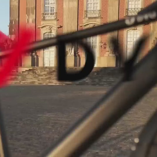 DYU Stroll 1 Elcykel reklamvideo