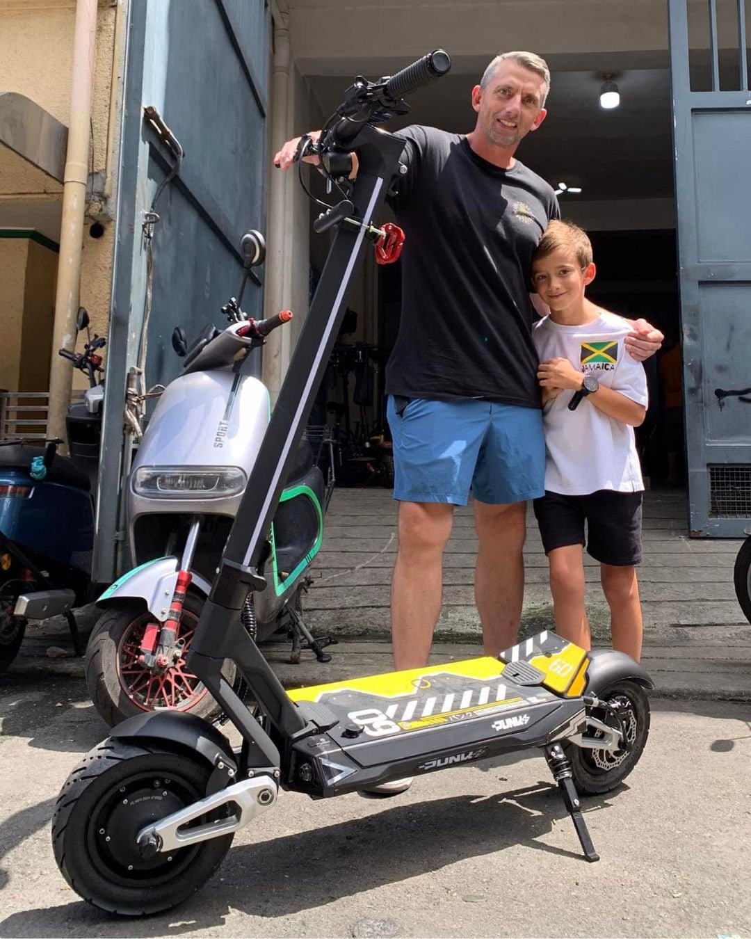 Punk Rebel - Elsparkcykel - Wheelyshop