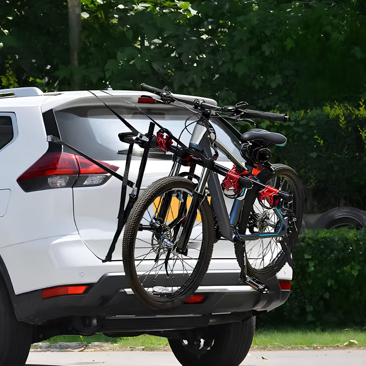 Smart bike rack Pro carrying bikes on a car