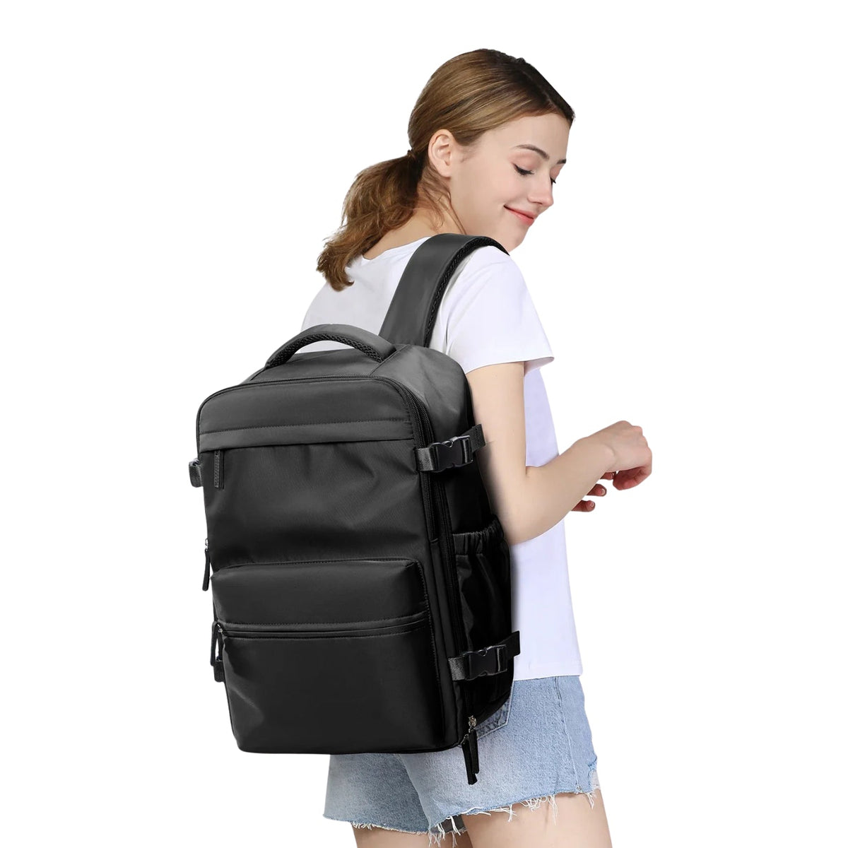 Smart backpack Vacuum Edition in black, worn by a person, rear view