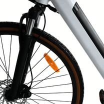 YANGOR H700 suspension in white