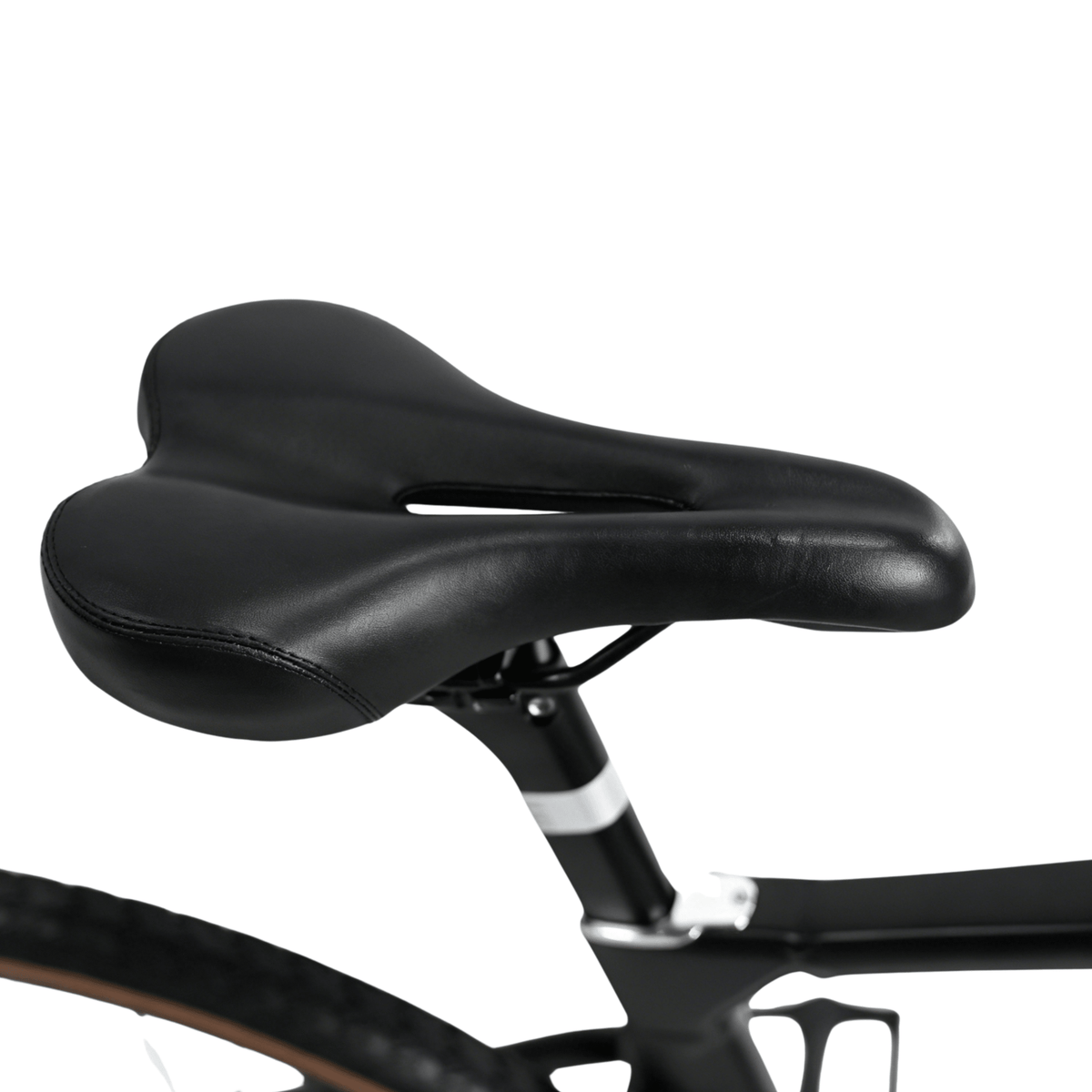 YANGOR H700 saddle