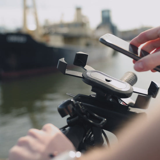 Video på smart mobilhållare | Material av ABS-plast i svart färg passar mobiler 4,0-6,8 tum | Wheely Shop