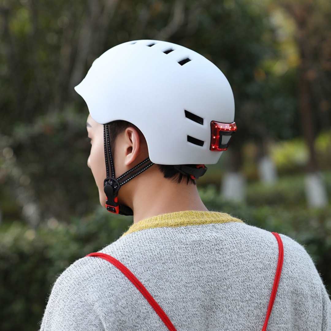 Casco inteligente - Accesorios - Tienda de ruedas
